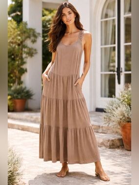 Pretty Garden Tiered Cami Maxi Dress Stretchy with Side Pockets Size  XXL Toupe